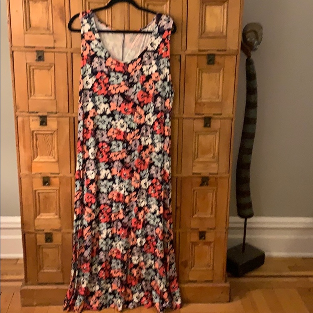 Maxi Sleeveless Dress